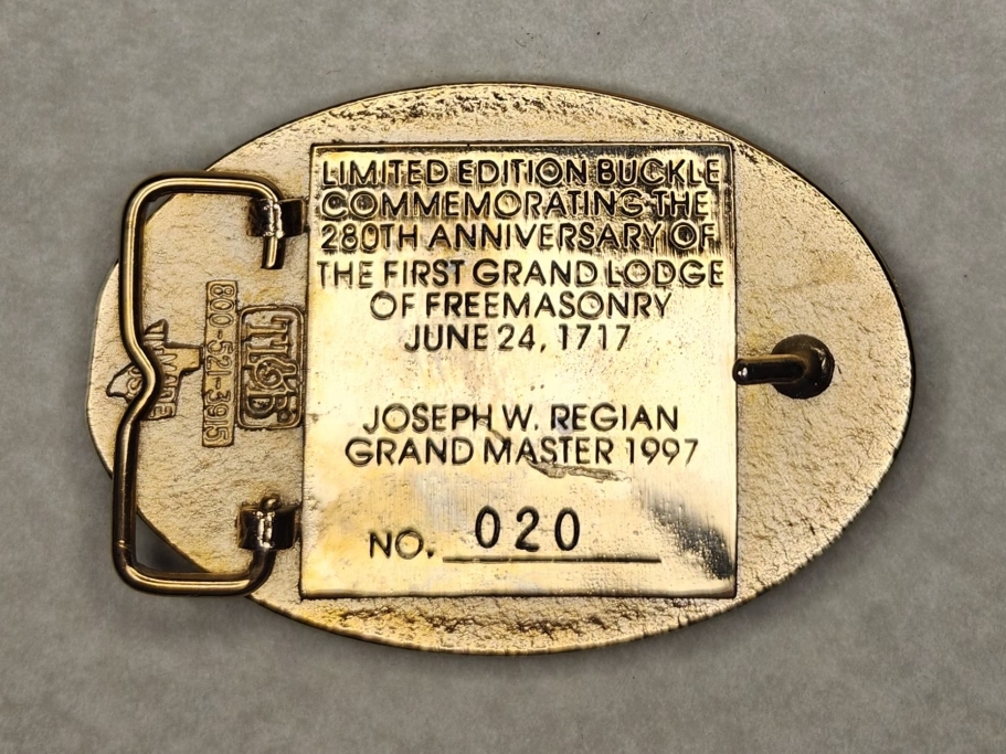 [Buckle Pic Missing] (Click here)